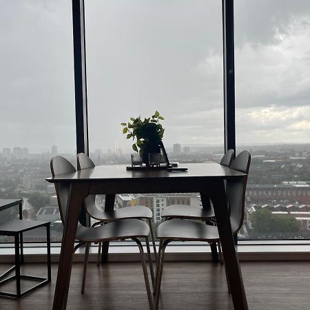 Luxury 2 Bedroom En-Suite Apartment Balcony Views Manchester Exterior foto